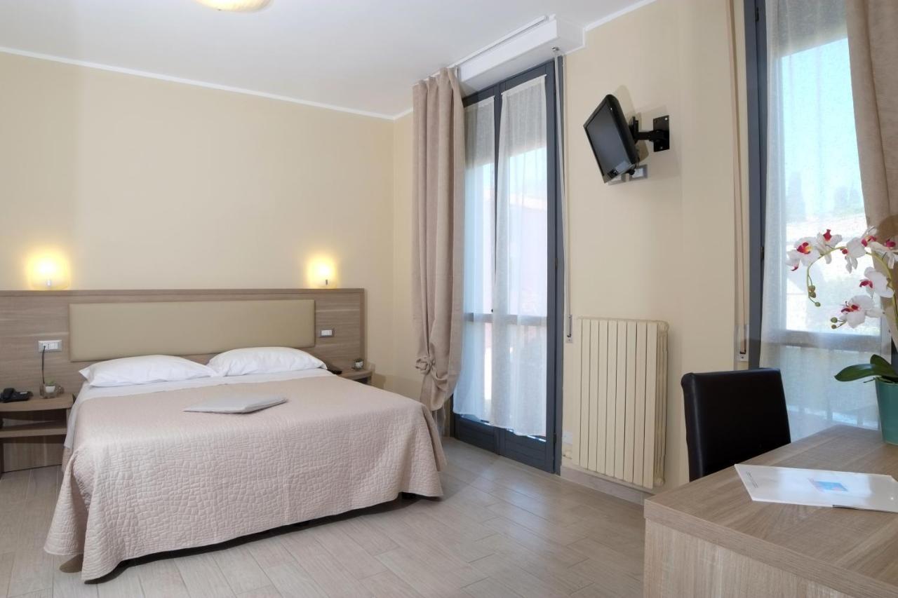 Villa Gioiosa Диано Марина Екстериор снимка
